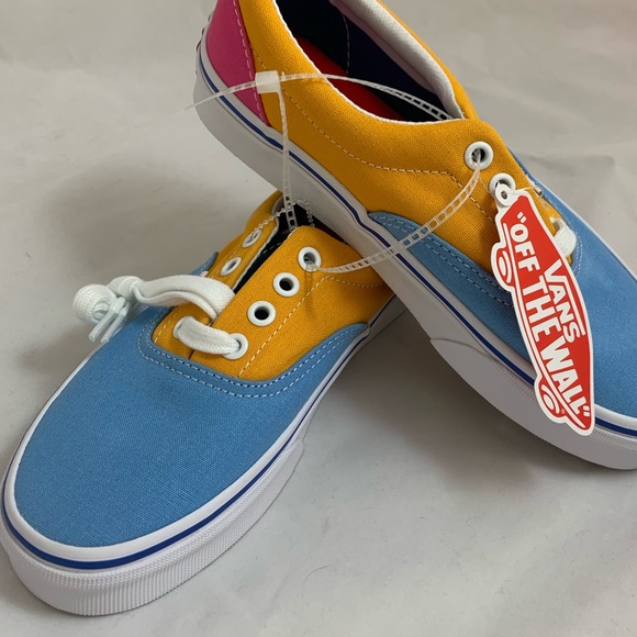 yacht club vans era